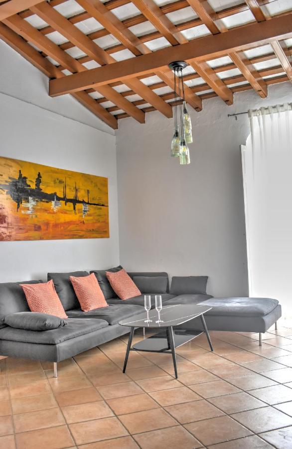 Apartamentos Las Naranjas Jerez de la Frontera Exterior photo